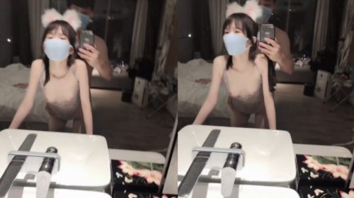 39549-极品修长美腿丝袜御姐▌粉色情人 ▌超长巨根一插到底撞击子宫口，狠狠蹂躏极品白虎嫩穴爽上天了.jpg
